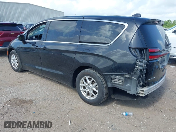 2023 Chrysler Pacifica Touring L z VIN 2C4RC1BG6PR628076, wystawiony jako IAAI lot #42553624 z przebiegiem 59 442 mil mil oraz . Historia ofert i sprzedaży dostępna na DreamBid. Obrazek 3.
