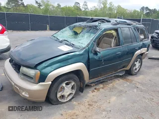 2005 Chevrolet TrailBlazer LT with VIN 1GNDT13S852337434, listed as a IAAI auction lot 41932250 with 209,003 mi miles and . Bid and sale history available at DreamBid. Image 2.