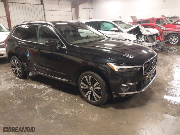 2023 Volvo XC60 Plus Bright Theme with VIN YV4L12RN8P1273371, listed as a IAAI auction lot 41150994 with 17,132 mi miles. Bid and sale history available at carsss.com. Image 1.