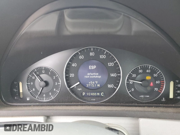 2004 Mercedes-Benz CLK 320 z VIN WDBTK65G44T033117, wystawiony jako Copart lot #84077464 z przebiegiem 92 488 mil mil oraz Tytuł czysty. Historia ofert i sprzedaży dostępna na DreamBid. Obrazek 9.