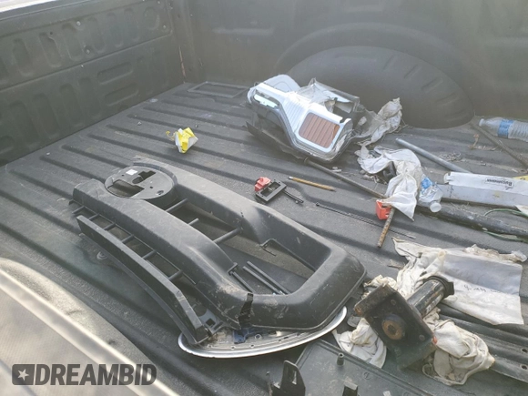 2020 Ford F-250 XL with VIN 1FT7W2A64LEC12385, listed as a Copart auction lot 77958334 with 122,635 mi miles and Salvage title. Bid and sale history available at DreamBid. Image 12.