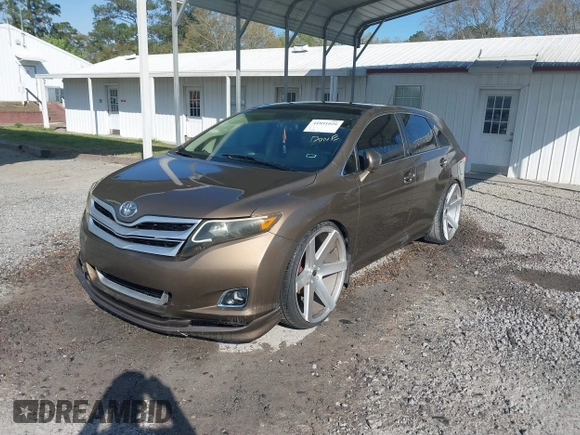 2010 Toyota Venza with VIN 4T3ZA3BB0AU024509, listed as a IAAI auction lot 41891026 with 123,856 mi miles and . Bid and sale history available at DreamBid. Image 2.