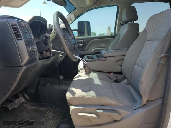2016 Chevrolet Silverado 3500HD Work Truck with VIN 1GC4KYC86GF141433, listed as a Copart auction lot 62544704 with 201,155 mi miles and Clean Title. Bid and sale history available at carsss.com. Image 7.