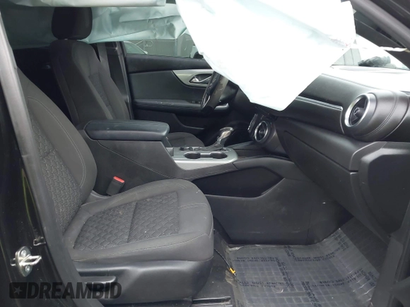 2019 Chevrolet Blazer with VIN 3GNKBGRS5KS683414, listed as a IAAI auction lot 41943030 with 103,098 mi miles and . Bid and sale history available at DreamBid. Image 5.