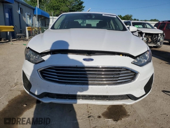 2020 Ford Fusion SE with VIN 3FA6P0HD5LR172922, listed as a Copart auction lot 56693095 with 111,946 mi miles and Salvage title. Bid and sale history available at DreamBid. Image 5.