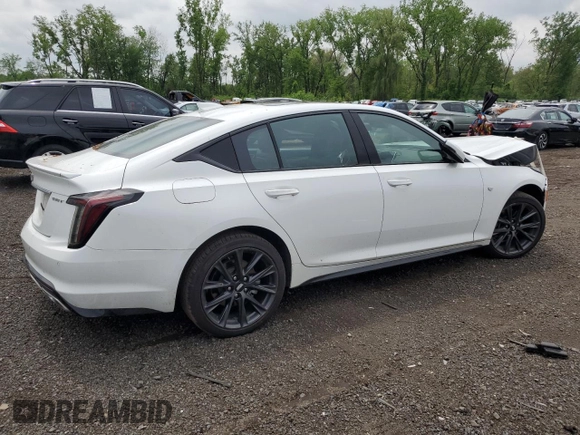 2024 Cadillac CT5 Sport z VIN 1G6DU5RK2R0124682, wystawiony jako Copart lot #56396725 z przebiegiem Nie podano mil oraz Szkody całkowita. Historia ofert i sprzedaży dostępna na DreamBid. Obrazek 3.