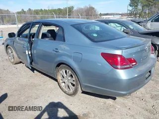 2008 Toyota Avalon XL with VIN 4T1BK36BX8U294231, listed as a IAAI auction lot 41655137 with 119,847 mi miles. Bid and sale history available at carsss.com. Image 3.