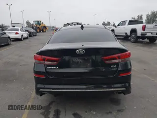 2019 Kia Optima EX with VIN 5XXGU4L14KG290842, listed as a IAAI auction lot 42030617 with Not Provided miles and . Bid and sale history available at carsss.com. Image 17.