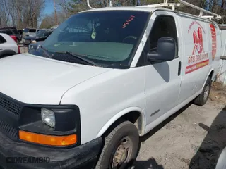 2005 Chevrolet Express Cargo Van with VIN 1GCGG25V151119431, listed as a IAAI auction lot 41616723 with 351,954 mi miles. Bid and sale history available at carsss.com. Image 2.