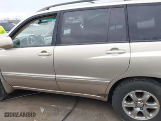 2006 Toyota Highlander w/3rd Row with VIN JTEDP21A160111886, listed as a IAAI auction lot 41832621 with 285,899 mi miles. Bid and sale history available at carsss.com. Image 14.
