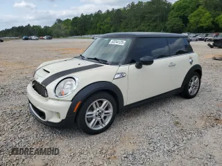 2011 MINI Hardtop S with VIN WMWSV3C51BTY24218, listed as a Copart auction lot 53244125 with 86,110 mi miles and Clean Title. Bid and sale history available at DreamBid. Image 1.