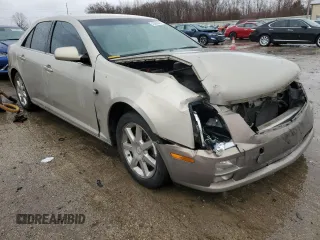 2007 Cadillac STS z VIN 1G6DW677970175897, wystawiony jako Copart lot #43030545 z przebiegiem 158 180 mil mil oraz Szkody całkowita. Historia ofert i sprzedaży dostępna na DreamBid. Obrazek 4.