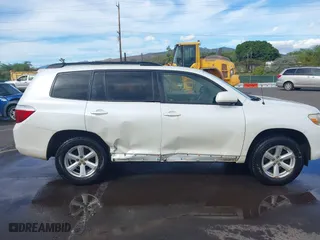2008 Toyota Highlander with VIN JTEDS41A782038069, listed as a IAAI auction lot 40944842 with 194,421 mi miles. Bid and sale history available at carsss.com. Image 14.