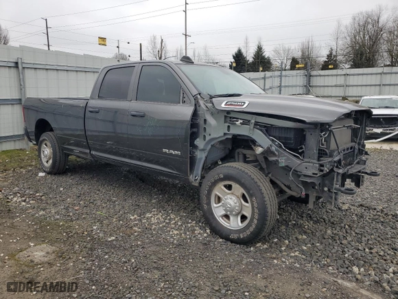 2022 Ram 2500 Tradesman with VIN 3C6UR5HJ2NG354744, listed as a Copart auction lot 43174365 with 17,589 mi miles and Salvage Title. Bid and sale history available at carsss.com. Image 4.