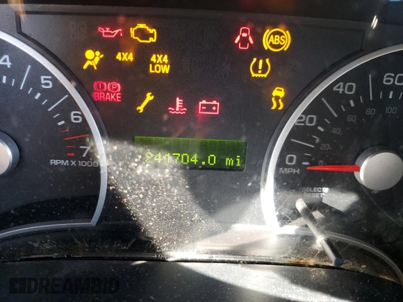 2008 Ford Explorer XLT with VIN 1FMEU73838UA85260, listed as a Copart auction lot 46946325 with 241,704 mi miles and Salvage Title. Bid and sale history available at carsss.com. Image 9.