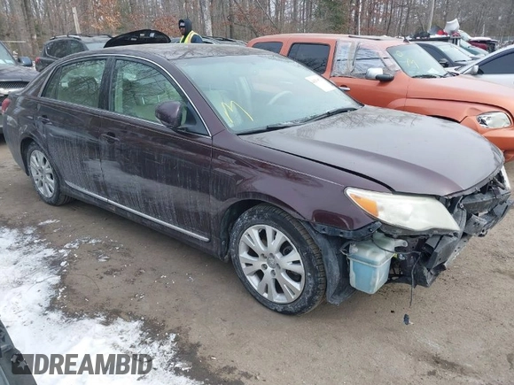 2012 Toyota Avalon with VIN 4T1BK3DB0CU457643, listed as a IAAI auction lot 41331578 with 250,203 mi miles and . Bid and sale history available at DreamBid. Image 1.