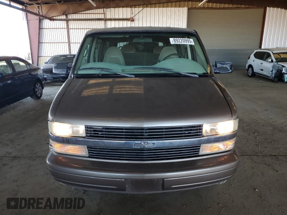 2003 Chevrolet Astro z VIN 1GNDM19X73B124777, wystawiony jako Copart lot #89220995 z przebiegiem 185 322 mil mil oraz Czysty tytuł • Clean title. Historia ofert i sprzedaży dostępna na DreamBid. Obrazek 5.