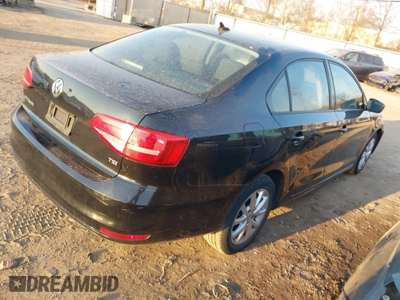 2015 Volkswagen Jetta SE with VIN 3VWD17AJXFM244532, listed as a IAAI auction lot 41769683 with 113,890 mi miles and . Bid and sale history available at DreamBid. Image 4.