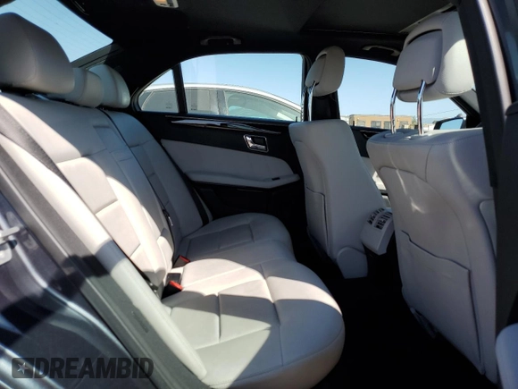 2010 Mercedes-Benz E 350 Luxury with VIN WDDHF5GB9AA059815, listed as a Copart auction lot 52856415 with 163,774 mi miles and Salvage Title. Bid and sale history available at carsss.com. Image 10.