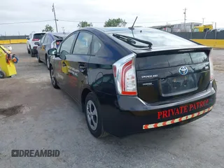 2014 Toyota Prius Four with VIN JTDKN3DU1E1749156, listed as a IAAI auction lot 42216159 with 157,615 mi miles. Bid and sale history available at carsss.com. Image 3.