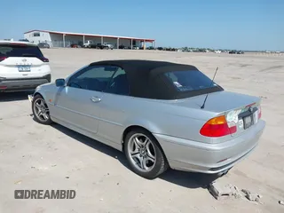 2001 BMW 3 Series 330Ci with VIN WBABS53431EV86967, listed as a IAAI auction lot 42017677 with 198,944 mi miles. Bid and sale history available at carsss.com. Image 3.