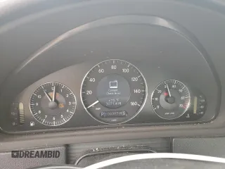 2006 Mercedes-Benz CLK 350 z VIN WDBTJ56JX6F167526, wystawiony jako Copart lot #57222425 z przebiegiem 100 397 mil mil oraz Szkoda całkowita • Salvage title. Historia ofert i sprzedaży dostępna na DreamBid. Obrazek 9.