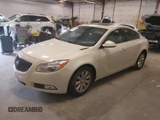 2012 Buick Regal Premium 1 z VIN 2G4GS5ER8C9133608, wystawiony jako IAAI lot #42301309 z przebiegiem 162 146 mil mil oraz . Historia ofert i sprzedaży dostępna na DreamBid. Obrazek 2.