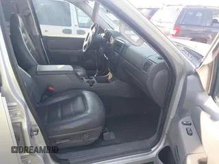 2002 Ford Explorer XLT with VIN 1FMDU73W22UA87874, listed as a IAAI auction lot 42679065 with 210,265 mi miles and . Bid and sale history available at DreamBid. Image 5.