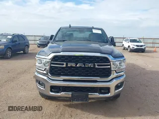 2024 Ram 2500 Big Horn with VIN 3C6UR5DL9RG233089, listed as a IAAI auction lot 42646152 with 39,640 mi miles and . Bid and sale history available at DreamBid. Image 12.