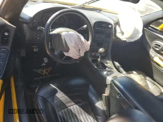 2002 Chevrolet Corvette with VIN 1G1YY22G225106742, listed as a Copart auction lot 72573284 with 89,032 mi miles and Salvage Title. Bid and sale history available at carsss.com. Image 8.