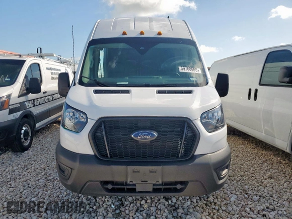 2023 Ford Transit Cargo with VIN 1FTRU8XGXPKC05787, listed as a Copart auction lot 59768665 with 24,845 mi miles and Salvage title. Bid and sale history available at DreamBid. Image 5.