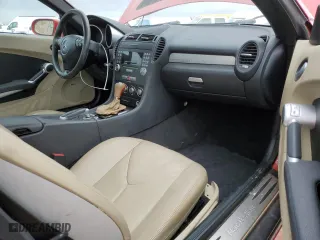 2007 Mercedes-Benz SLK-Class 3.0L with VIN WDBWK54F97F140571, listed as a Copart auction lot 46178715 with 204,397 mi miles and Salvage Title. Bid and sale history available at carsss.com. Image 10.