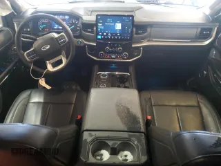 2024 Ford Expedition XLT with VIN 1FMJU1J83REA23805, listed as a Copart auction lot 45799535 with 24,251 mi miles and Salvage Title. Bid and sale history available at carsss.com. Image 8.