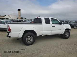 2014 Toyota Tacoma PreRunner with VIN 5TFTU4GN2EX063951, listed as a Copart auction lot 52083875 with 205,969 mi miles and Salvage title. Bid and sale history available at DreamBid. Image 3.