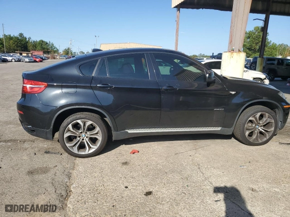 2014 BMW X6 50i with VIN 5UXFG8C54EL593085, listed as a Copart auction lot 75775084 with 0 mi miles and Salvage Title. Bid and sale history available at carsss.com. Image 3.