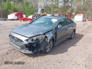 2018 Hyundai Sonata SEL with VIN 5NPE34AFXJH707750, listed as a IAAI auction lot 40944679 with 87,773 mi miles and . Bid and sale history available at DreamBid. Image 2.