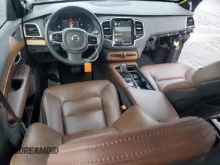 2023 Volvo XC90 z VIN YV4H60CW4P1933578, wystawiony jako Copart lot #58591315 z przebiegiem 49 868 mil mil oraz Szkoda całkowita • Salvage title. Historia ofert i sprzedaży dostępna na DreamBid. Obrazek 8.