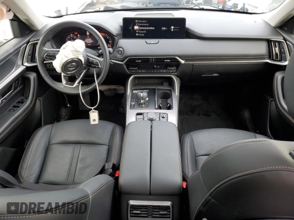 2025 Mazda CX-90 Premium Sport z VIN JM3KKCHD0S1197381, wystawiony jako Copart lot #51160735 z przebiegiem 5112 mil mil oraz Szkody całkowita. Historia ofert i sprzedaży dostępna na DreamBid. Obrazek 8.
