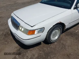 1998 Mercury Grand Marquis LS with VIN 2MEFM75W3WX644251, listed as a IAAI auction lot 42099151 with 195,304 mi miles and . Bid and sale history available at DreamBid. Image 6.