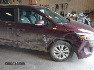 2017 Kia Sedona LX with VIN KNDMB5C15H6253952, listed as a IAAI auction lot 41881832 with 149,172 mi miles. Bid and sale history available at carsss.com. Image 6.