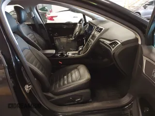 2014 Ford Fusion SE with VIN 3FA6P0H95ER242336, listed as a IAAI auction lot 41713459 with 90,568 mi miles. Bid and sale history available at carsss.com. Image 5.