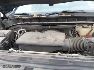 2019 Chevrolet Silverado 1500 LT Trail Boss with VIN 1GCPYFED1KZ307097, listed as a IAAI auction lot 41733438 with 62,660 mi miles. Bid and sale history available at carsss.com. Image 10.