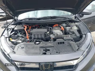 2019 Honda Clarity Plug-In Hybrid with VIN JHMZC5F18KC006818, listed as a IAAI auction lot 41905854 with 85,135 mi miles. Bid and sale history available at carsss.com. Image 10.