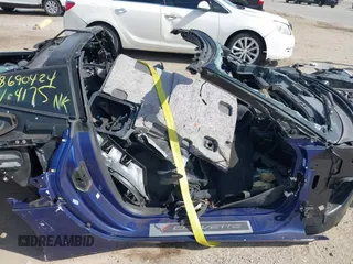 2017 Chevrolet Corvette Z51 1LT z VIN 1G1YH2D73H5114175, wystawiony jako IAAI lot #40699522 z przebiegiem Nie podano mil oraz . Historia ofert i sprzedaży dostępna na DreamBid. Obrazek 5.
