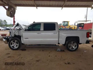 2018 Chevrolet Silverado 1500 LT with VIN 3GCPCREC8JG203874, listed as a IAAI auction lot 41585596 with Not Provided miles. Bid and sale history available at carsss.com. Image 14.