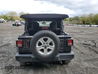 2022 Jeep Wrangler Unlimited High Tide with VIN 1C4HJXDG0NW180276, listed as a Copart auction lot 75798804 with 30,696 mi miles and Salvage Title. Bid and sale history available at DreamBid. Image 6.