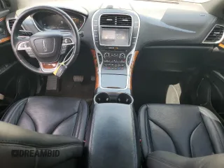 2020 Lincoln Nautilus Reserve with VIN 2LMPJ6K98LBL26528, listed as a Copart auction lot 59890615 with 84,667 mi miles and Salvage title. Bid and sale history available at DreamBid. Image 8.