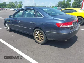 2006 Hyundai Azera SE with VIN KMHFC46F26A046738, listed as a IAAI auction lot 42715976 with 270,959 mi miles and . Bid and sale history available at DreamBid. Image 3.