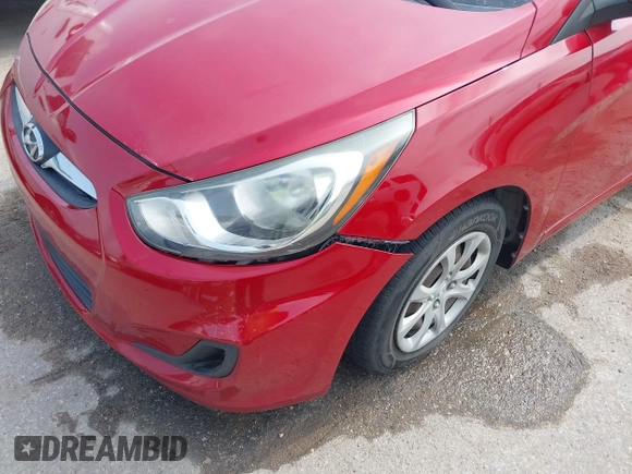 2013 Hyundai Accent GS z VIN KMHCT5AE3DU118162, wystawiony jako IAAI lot #42304964 z przebiegiem 144 815 mil mil oraz . Historia ofert i sprzedaży dostępna na DreamBid. Obrazek 6.