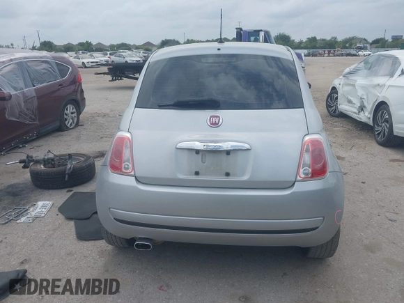 2013 FIAT 500 Pop z VIN 3C3CFFAR6DT633062, wystawiony jako IAAI lot #42302507 z przebiegiem 184 023 mil mil oraz . Historia ofert i sprzedaży dostępna na DreamBid. Obrazek 16.